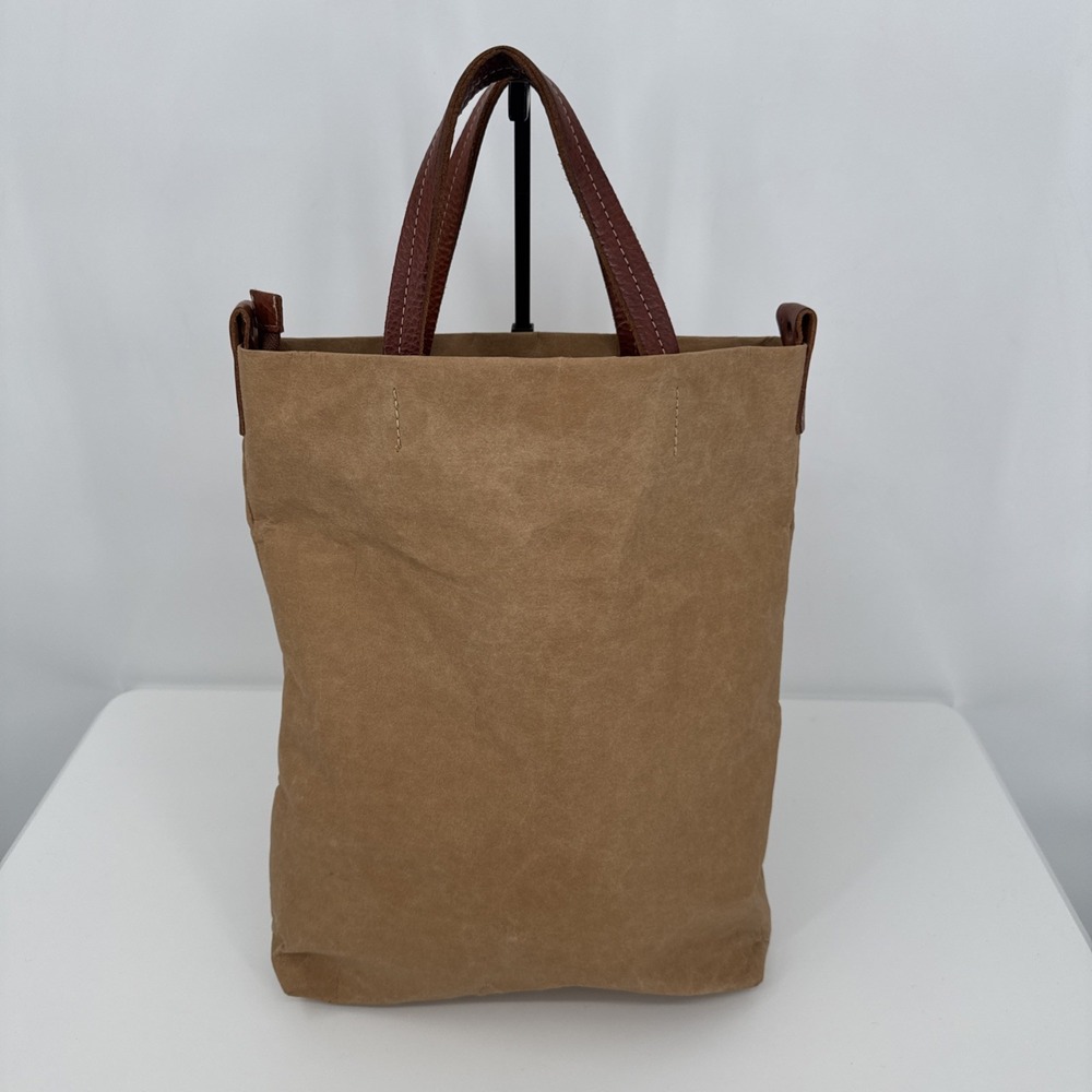 Uashmama OTTI TOTE WASHABLE PAPER "Missing Crossbody Strap" Minimalist City